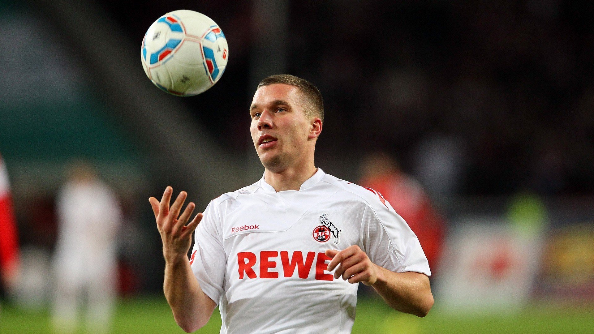 赛季中期球员体能监测报告显示恢复管理成效显著